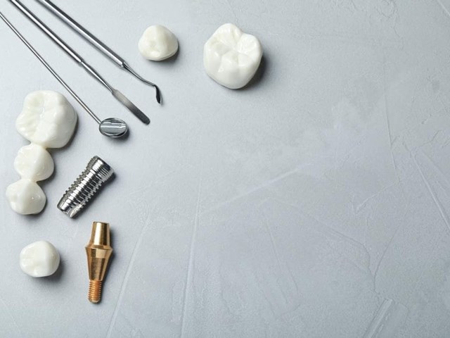 ¡Implantes dentales en Implanteoral Milladoiro!