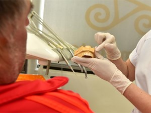 ¿Qué tipo de carillas dentales elegir?