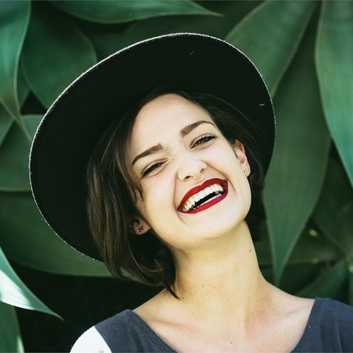 ¡Un 15% de descuento en el tratamiento con carillas dentales en Santiago!